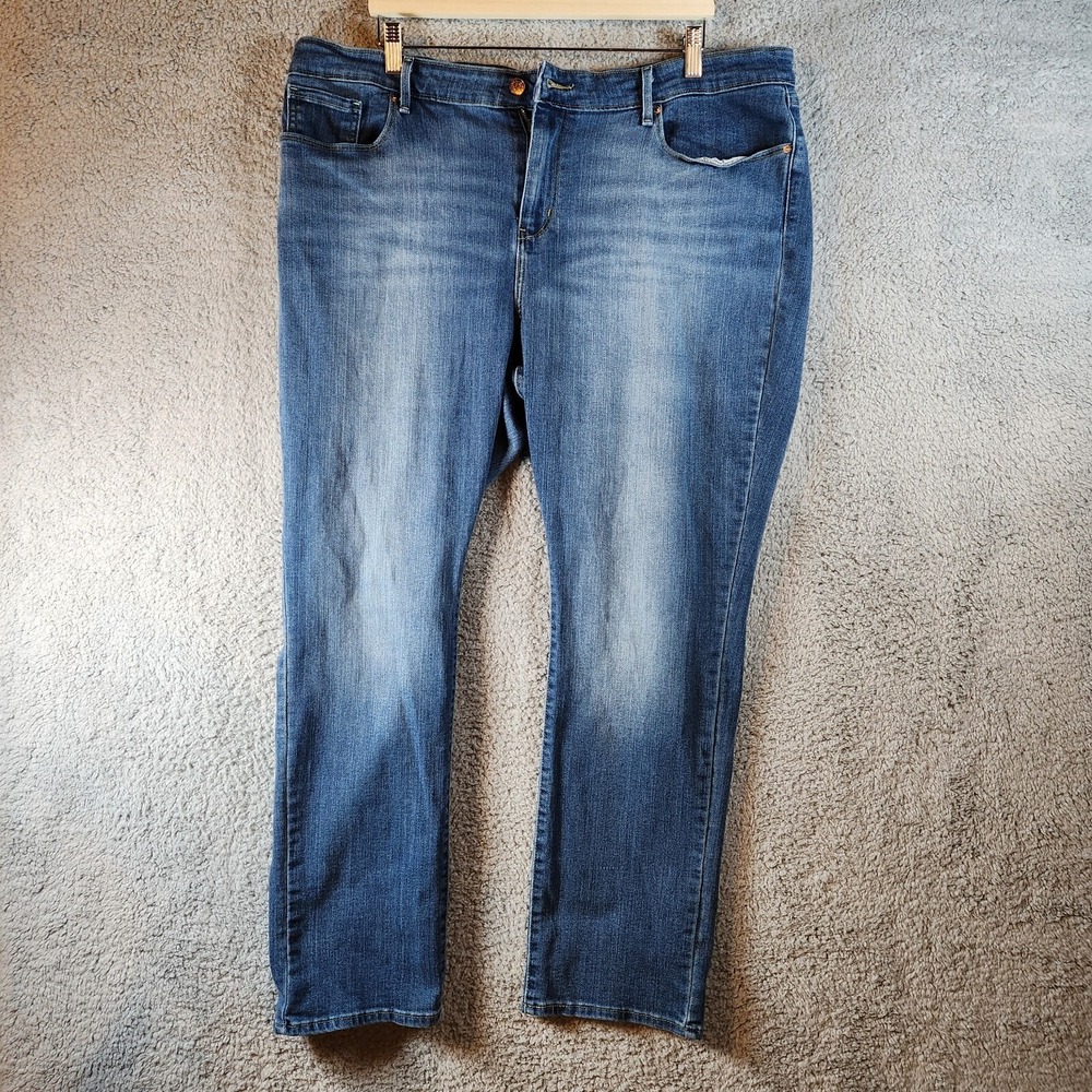 Levis‎ Signature Gold Jeans Womens 22M (Fits 41x30) Medium Wash High Rise Casual